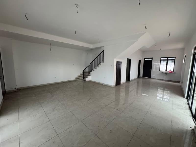 Perjiranan 8 Bandar Dato' Onn - 3