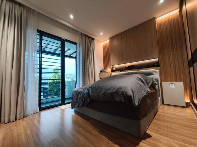 Garland Residence - 5