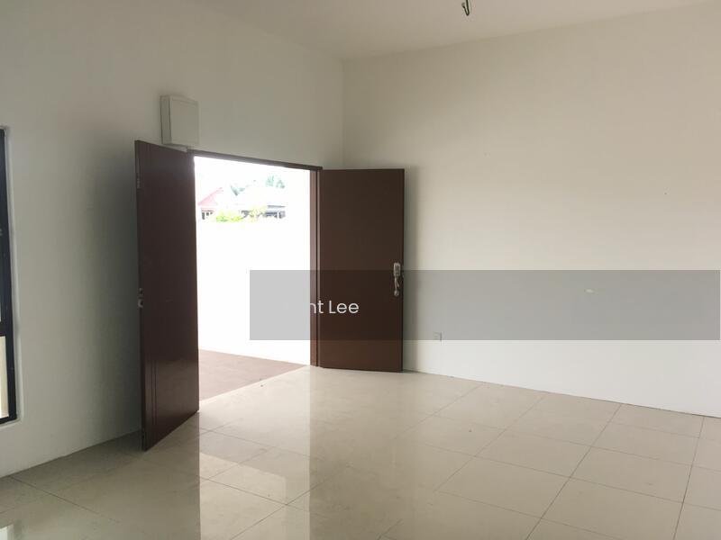 Direct PEMAJU FULL Loan 8% BUMI REBAT 22x63 2 Sty 4R3B FREEHOLD FREE SNP Jln Meru Klang Mainroad - 4