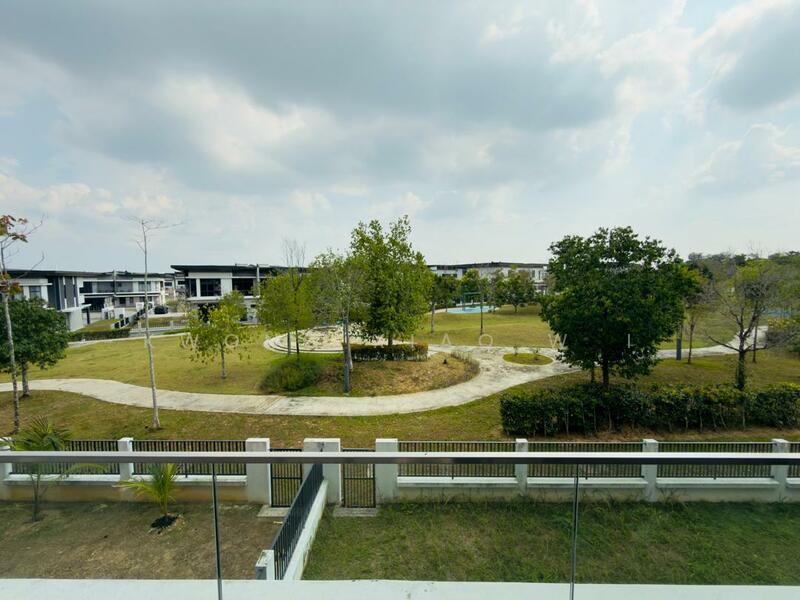 Hampton Residences - 4