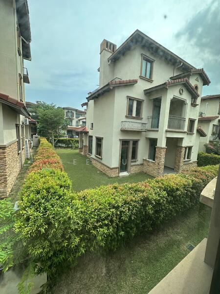 Emerald Residence @ Diamond City - 2