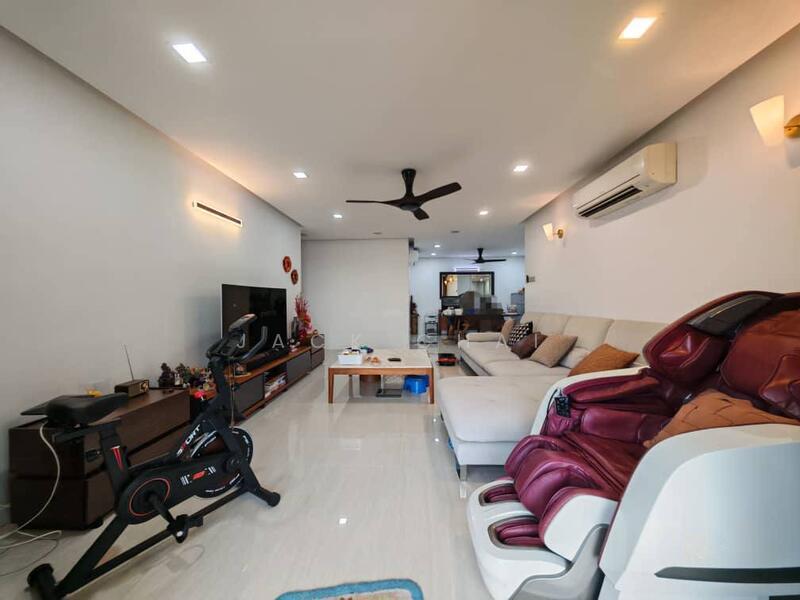 The Straits View Condominium - 3