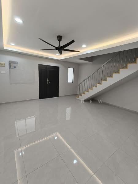 Bukit Indah, Jalan Indah 5/11 - 4