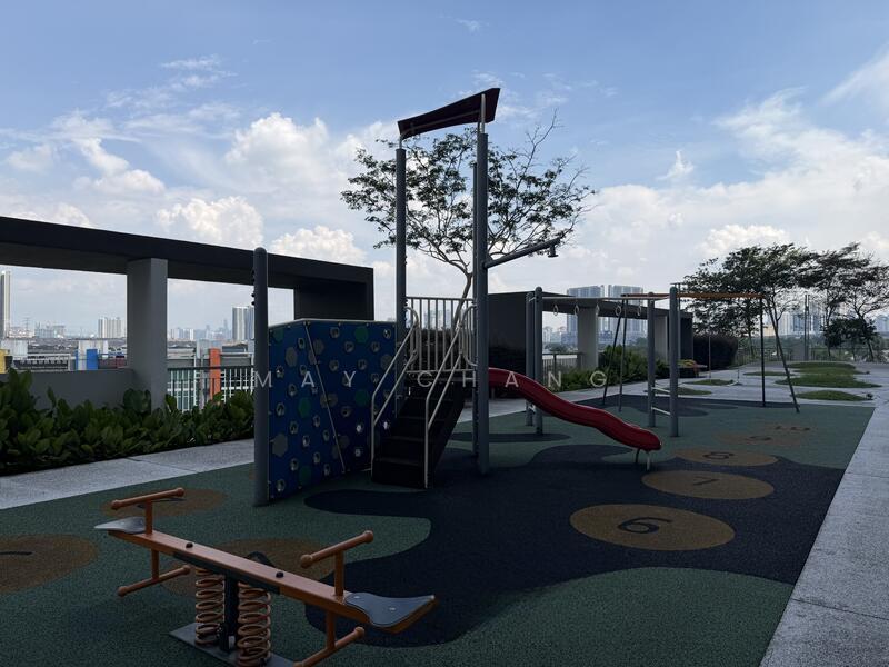 First Residence (Residensi Unggul) - 4