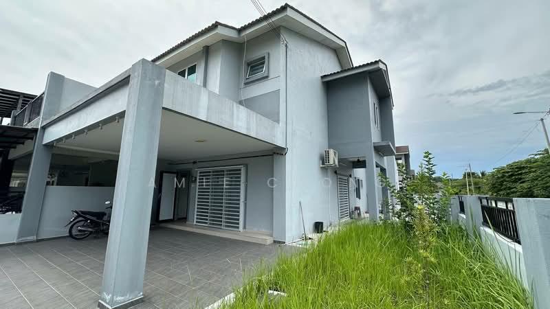 Klebang Freehold Double Storey Corner House For Sale - 1