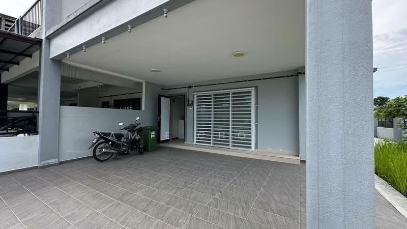 Klebang Freehold Double Storey Corner House For Sale - 2