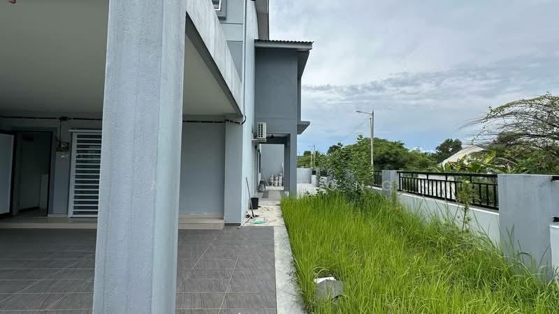 Klebang Freehold Double Storey Corner House For Sale - 3