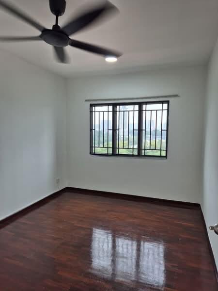 Green Avenue Condominium - 3