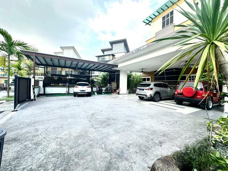 Bandar Tun Hussein Onn - 4