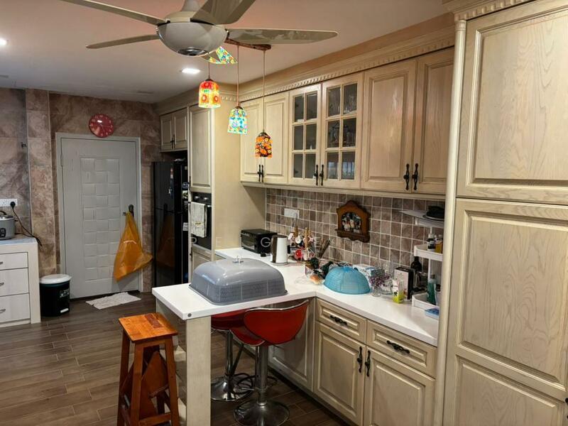 Bukit Rahman Putra - 1