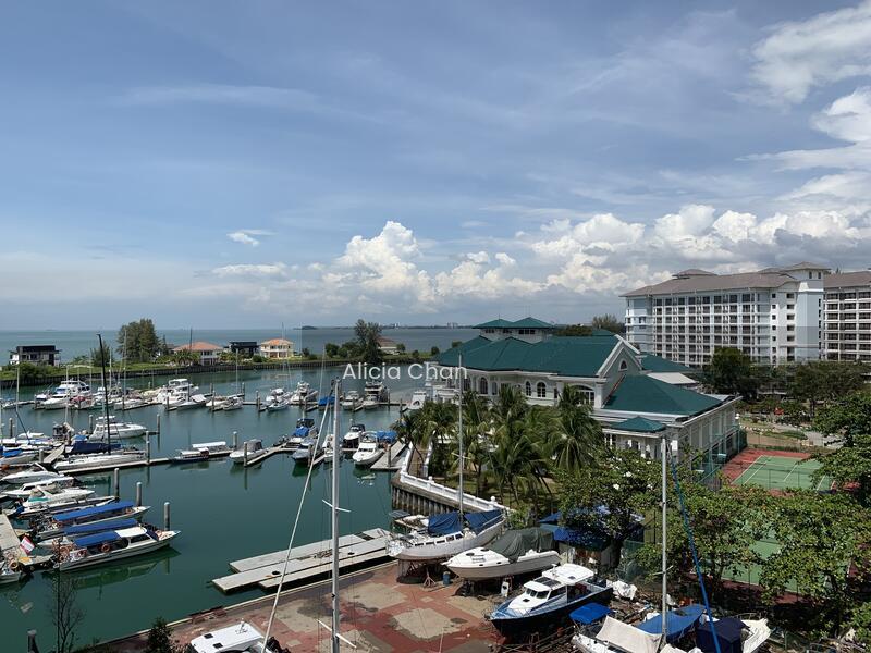 Marina crescent Admiral Cove - 2