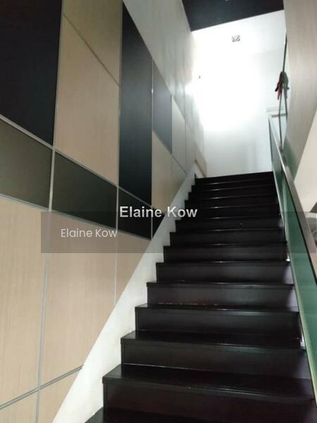 2.5-storey Terraced House at Taman Meranti Jaya - 2