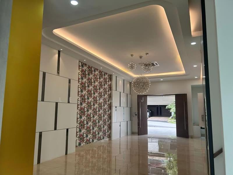 Country Heights Damansara - 4