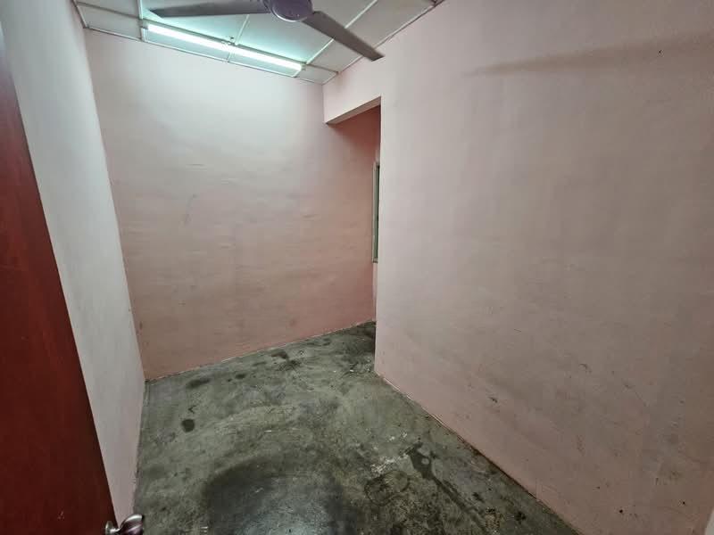 Enggang Apartment - 2