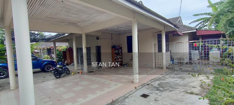 BUKIT BERUNTUNG BUNGALOW FOR SALE - 5