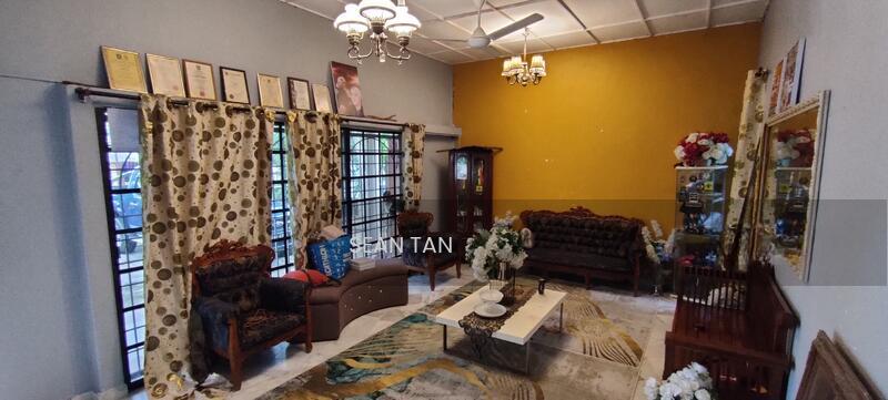BUKIT BERUNTUNG BUNGALOW FOR SALE - 3