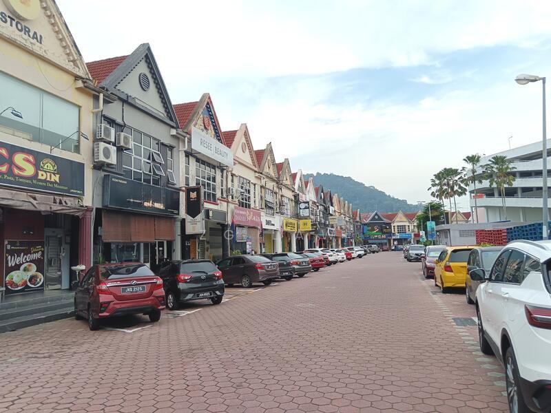 Taman Flora Utama - 3