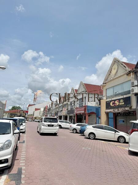 Taman Flora Utama - 1