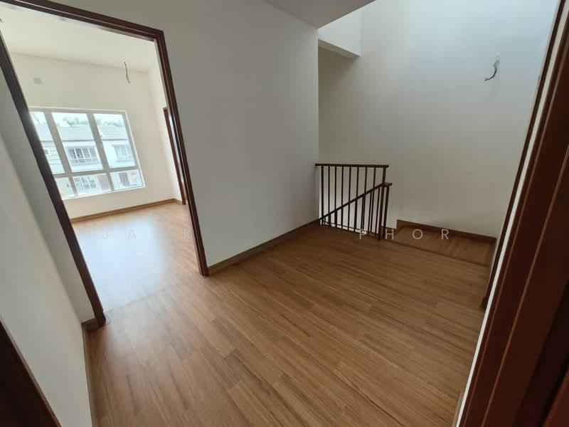 Desa Bukit Nilam - 4