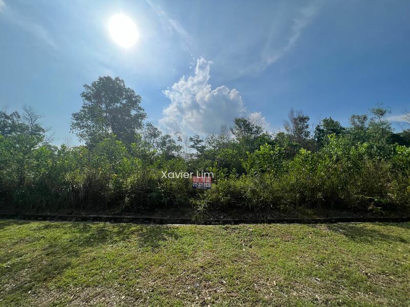 Nilai Spring Villas - 1