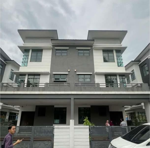 Selayang Heights - 1