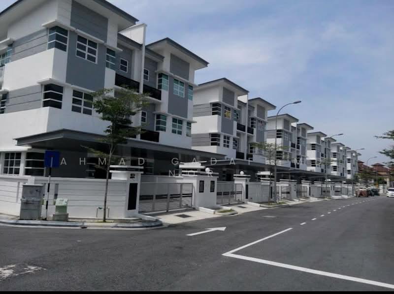 Selayang Heights - 3