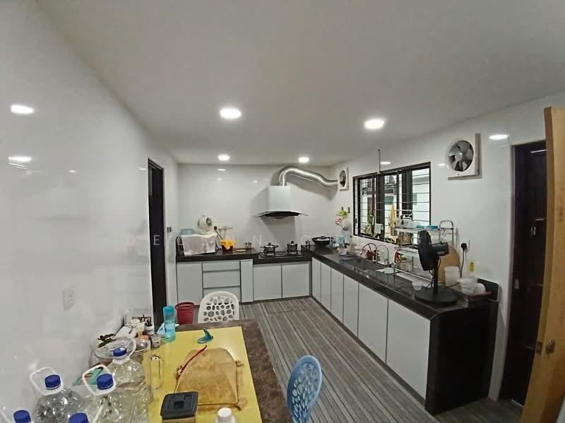 Taman Palm Grove - 2