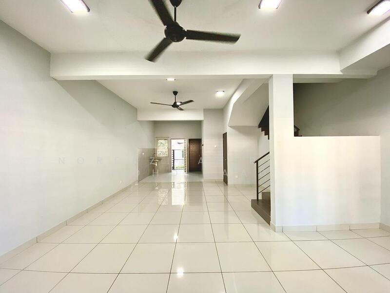 Non bumilot, 2 storey terrace, taman ruby, dengkil - 3