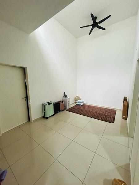 Suriaman 2 Sendayan - 2