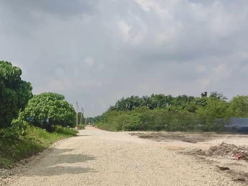 2.17 Arces Land at Sijangkang, Telok Panglima Garang - 2