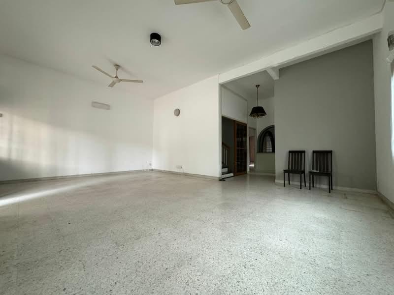 Pulau Tikus 2 Storey Semi D 3150sf Air Terjun - 3