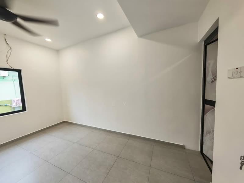Ujong Pasir - 3