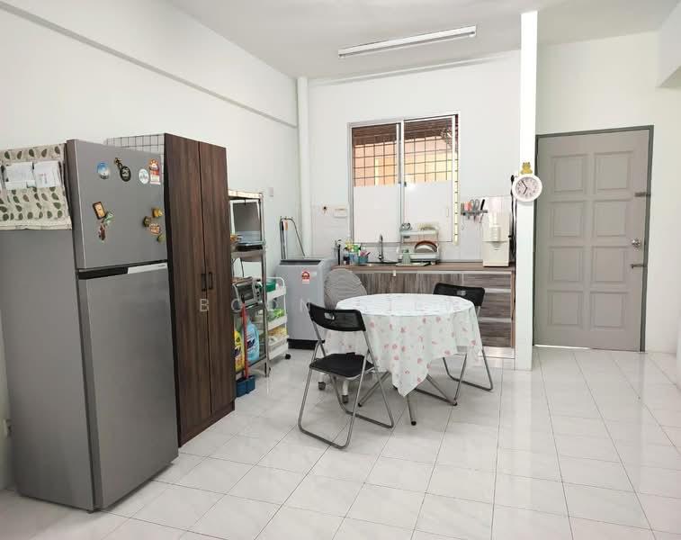 Nipah Emas - 3