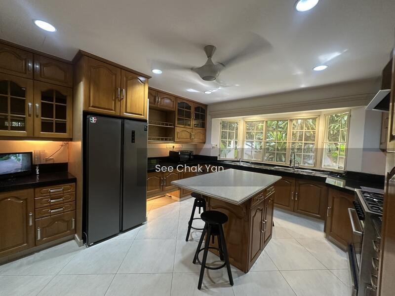 Ukay Heights Bungalow - 5