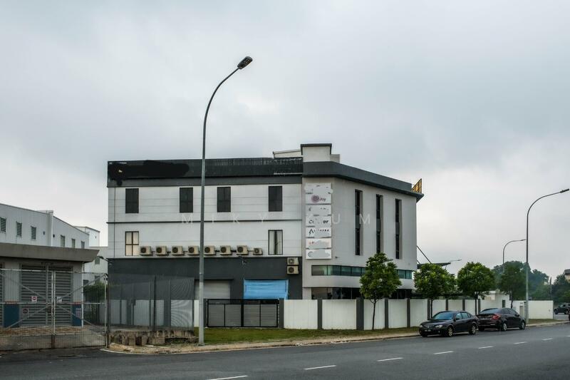 Kawasan Perusahaan Bukit Angkat - 1