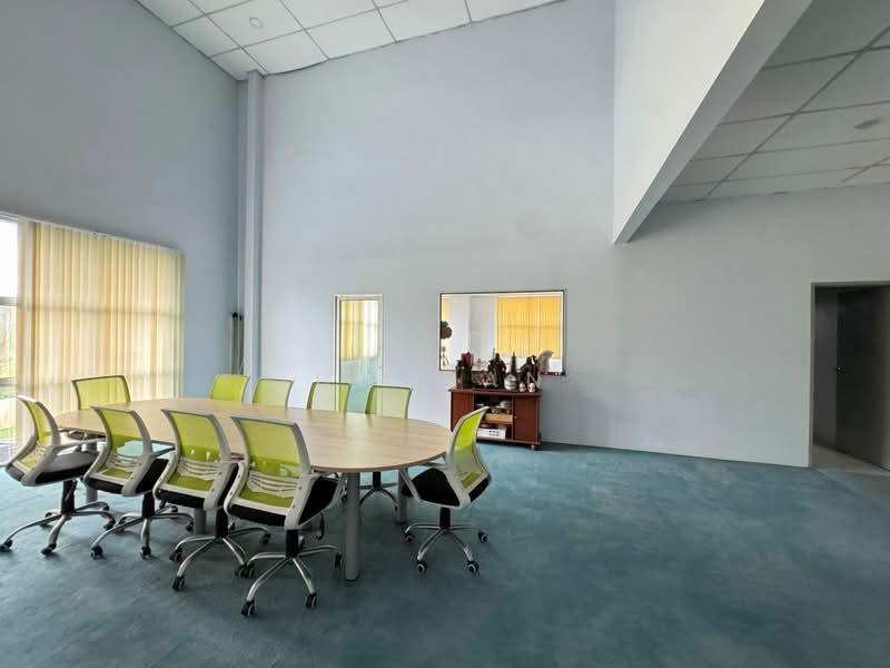 Taman Anggerik Emas - 3