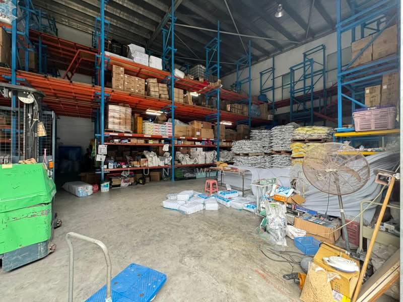 Taman Anggerik Emas - 5