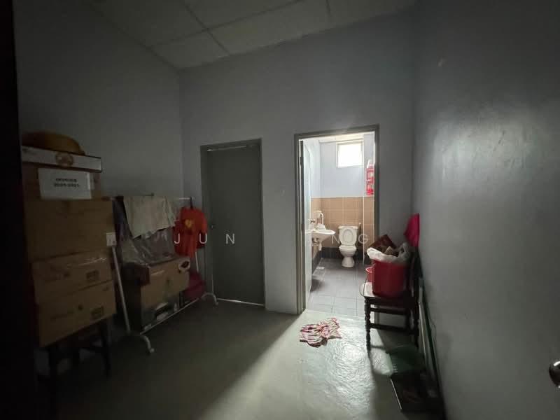 Taman Anggerik Emas - 2