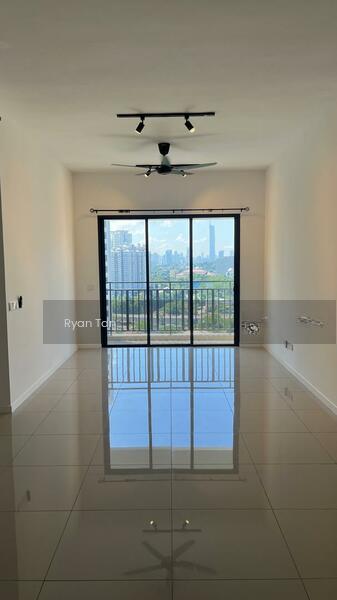 Savvy @ Riana Dutamas - 1