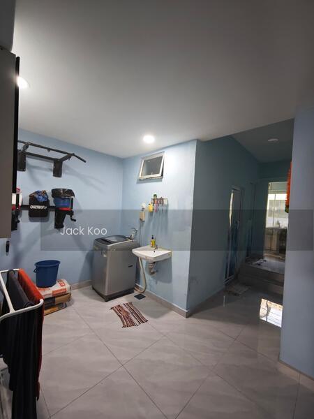 Taman Ungku Tun Aminah - 3