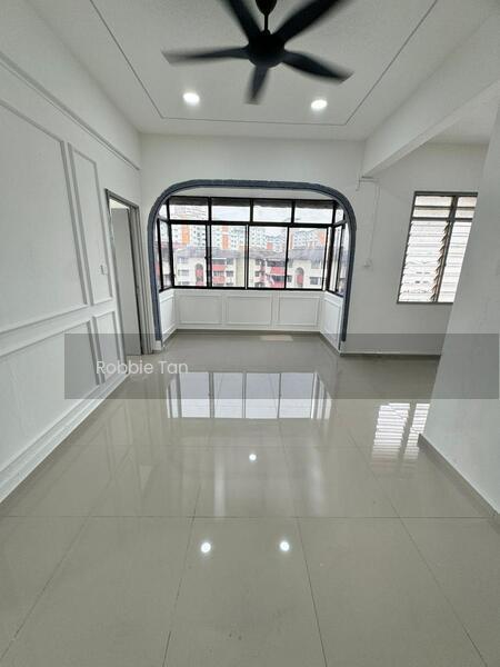 Flat Taman Perling - 4