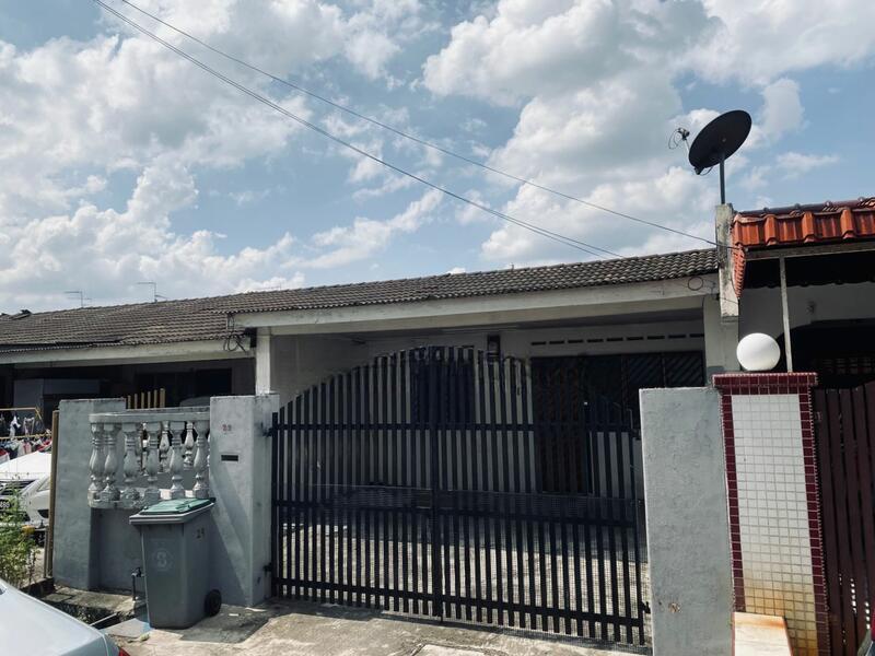 Taman Universiti - 1