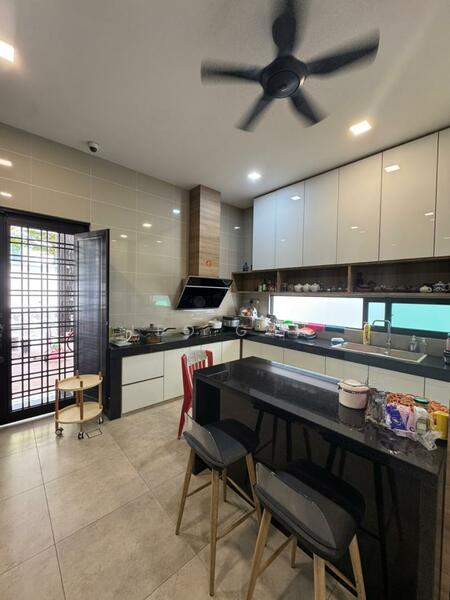 Saujana Duta @ Seremban 2 (BUNGALOW) CORNER LOT FULLY RENO - 4