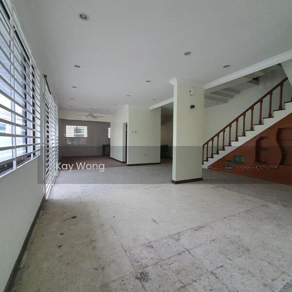 Berjaya 2 Storey Semi-D - 2