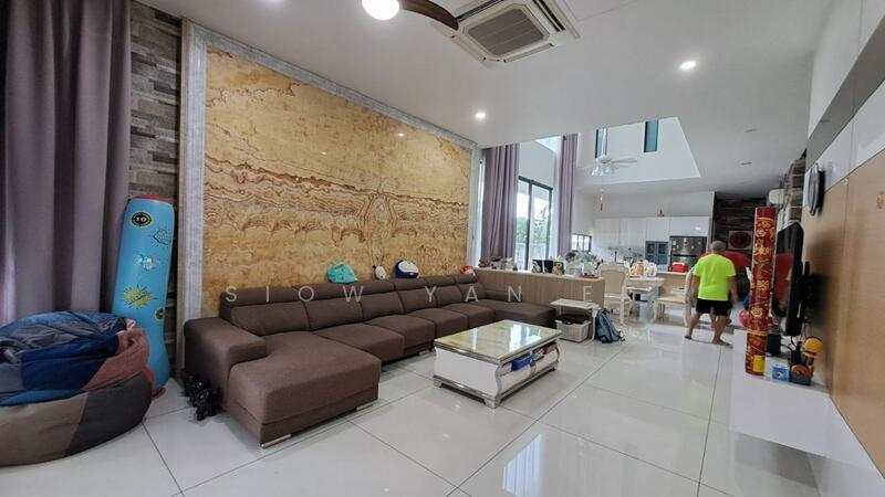 Senibong Cove - Isola Grandeur - 2