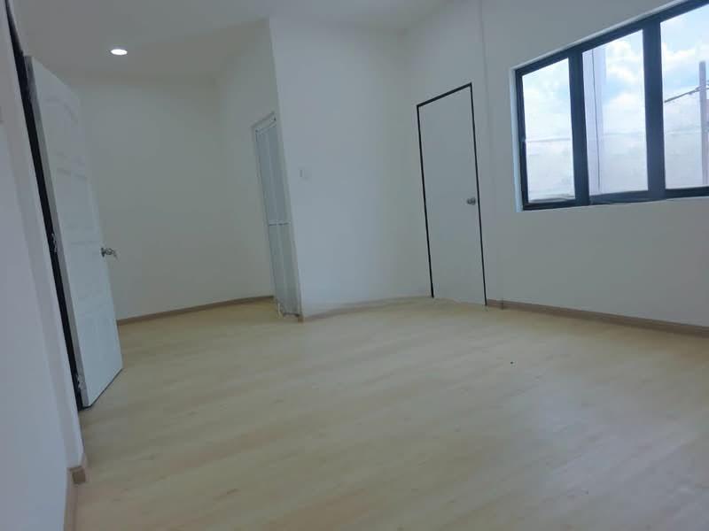 TAMAN PUTRI KULAI - 4