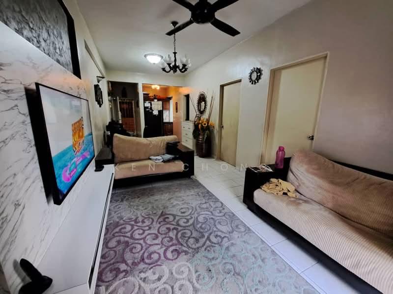 Plaza Sinar Apartment - 1