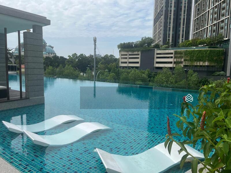 Met 1 Residences - 3