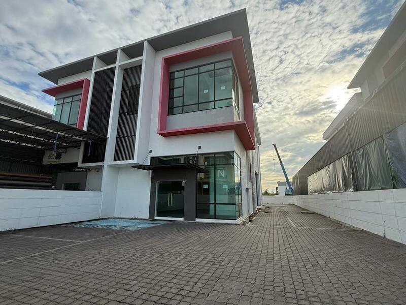 SEMI-D FACTORY WAREHOUSE @ ALMA SIGNATURE INDUSTRIAL PARK BUKIT MERTAJAM FOR SALE - 1