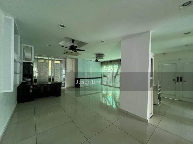 Semi-D house at Bandar Bukit Tinggi 2 - 3